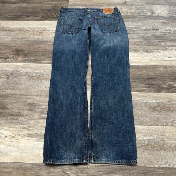 Levi's 501 Red Tab Faded Blue Mens 32x30 Straight Leg Button Fly Mid Wash Jeans - Picture 3 of 14